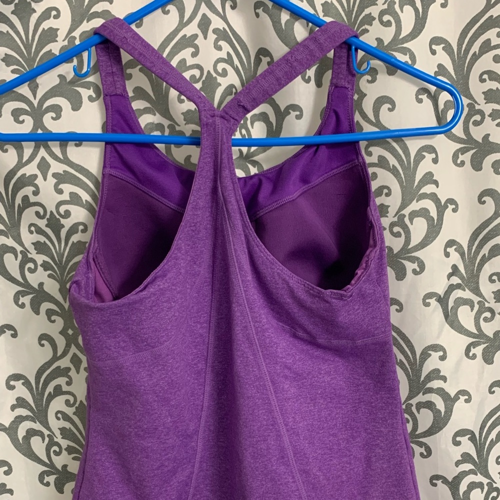 Women’s Athleta tank top - Picture 2 of 3